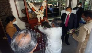 Bust Of Nobel Laureate Gurudev Rabindranath Unveiled At Sri Palee